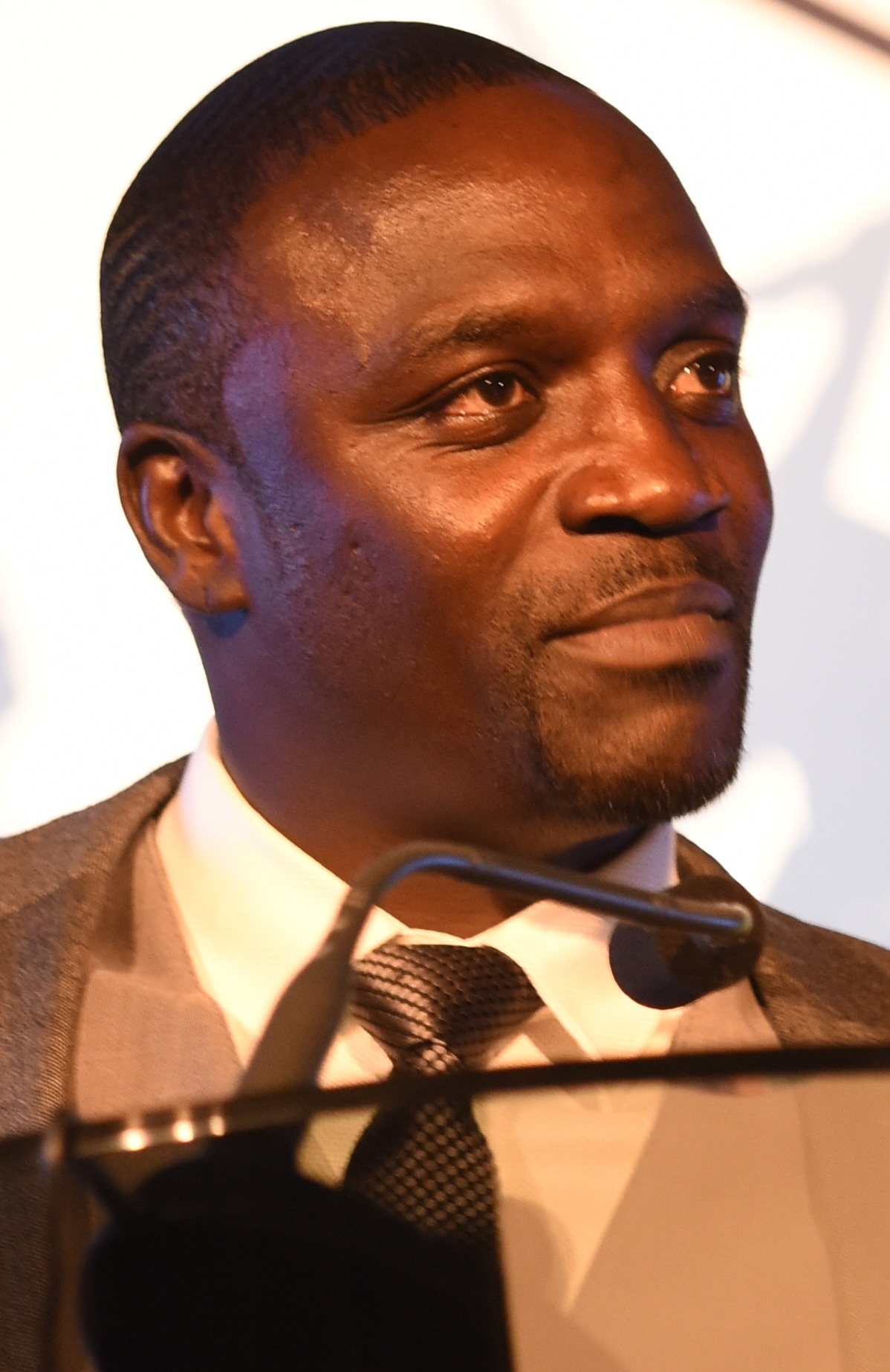 Akon fotka