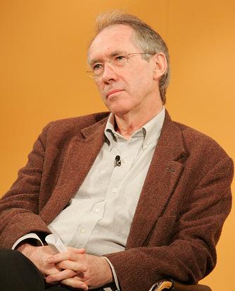 Ian McEwan fotka