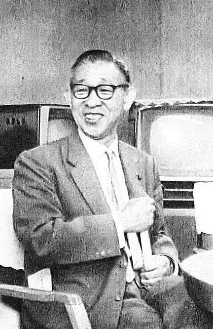 Kónosuke Macušita fotka